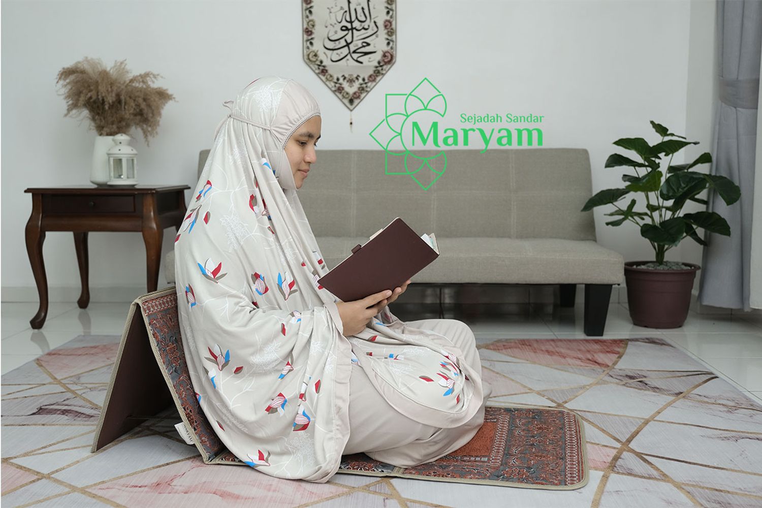 Sejadah Sandar Maryam | 