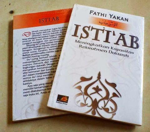 Buku_Istiab_Fathi_Yakan