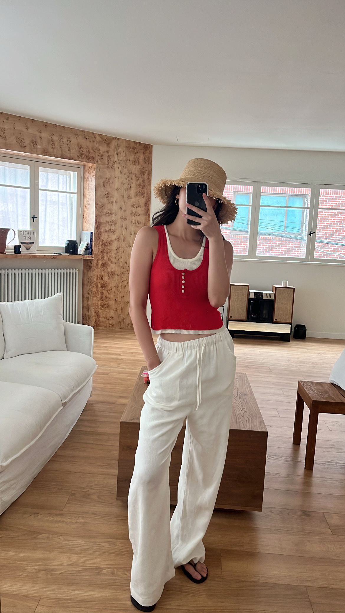 289FF722-A72A-40A0-B388-2B88D1F2023D