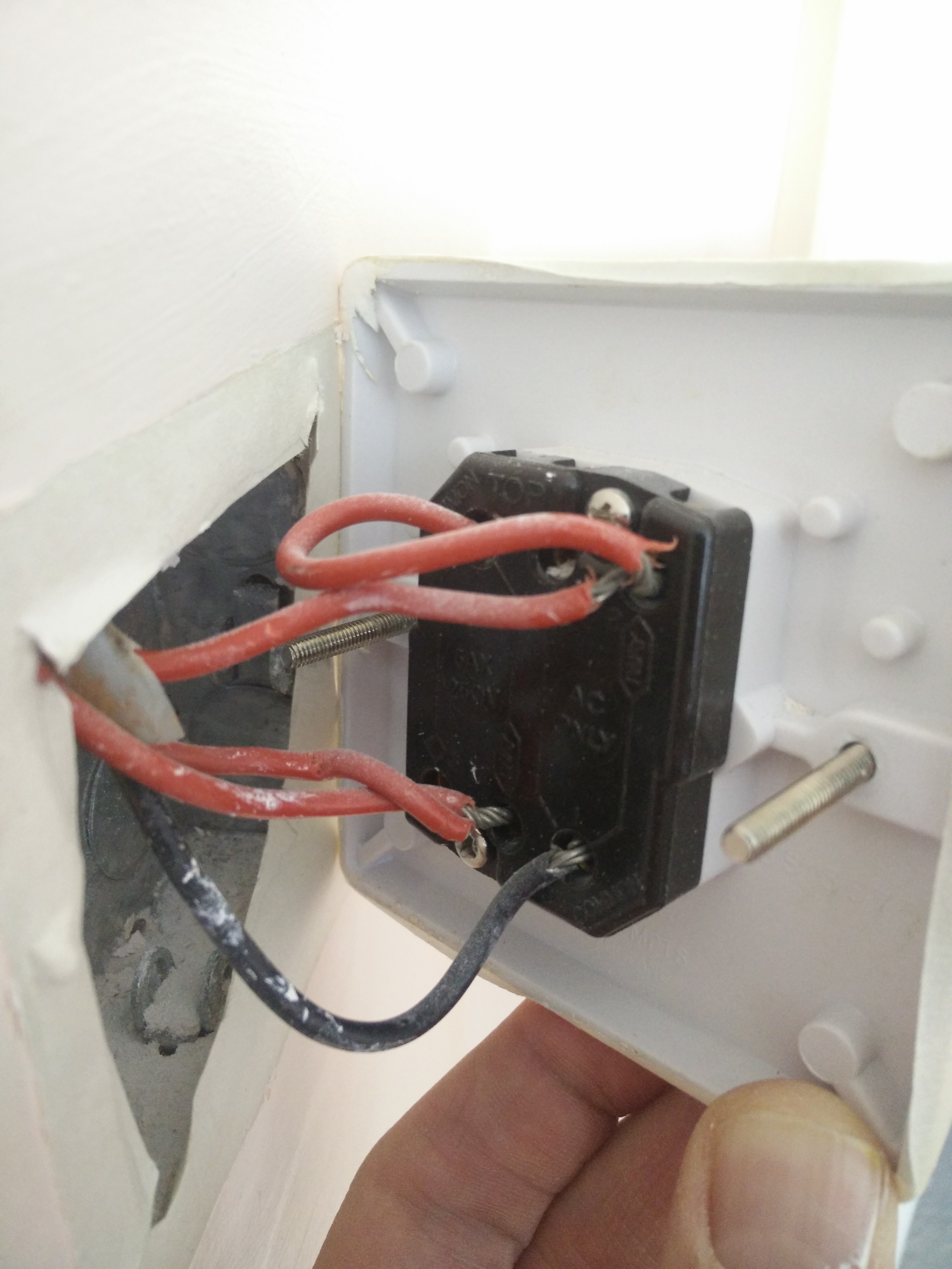 electrical - How do I install my Wireless Light Switch to my