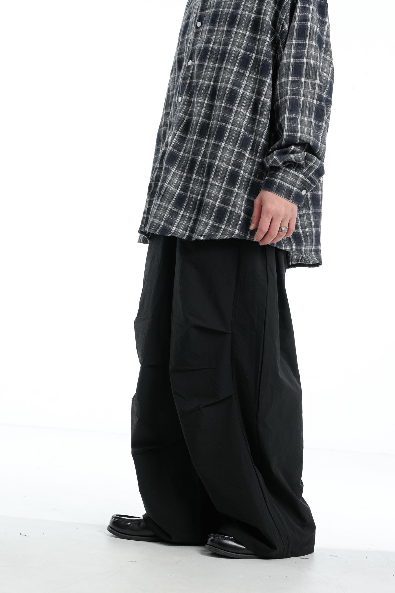 guban0405-935-3
