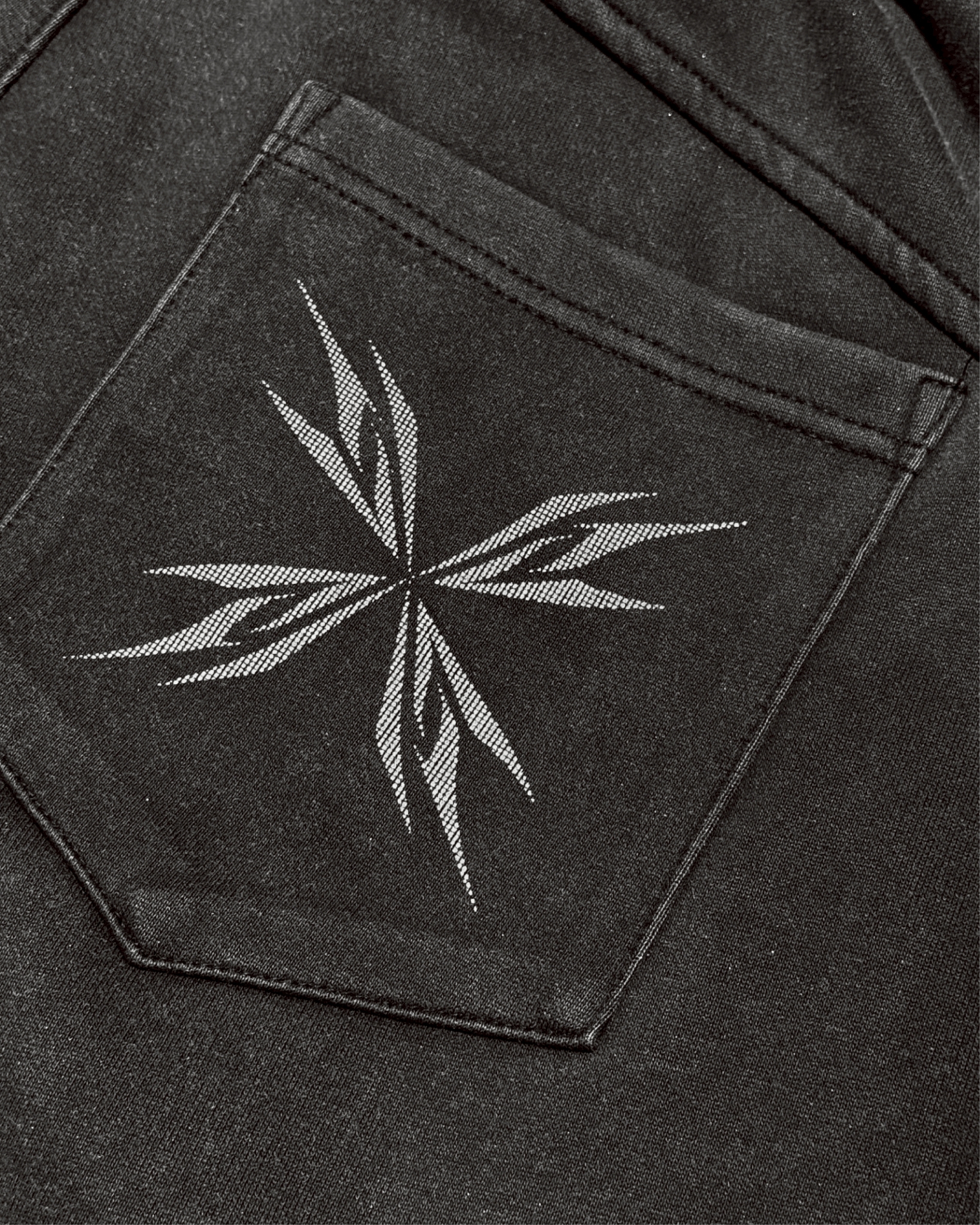 LINE_ALBUM_1202-3D_251203_9