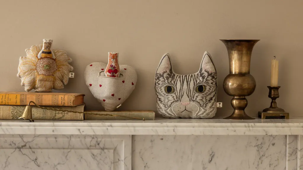 CoralandTusk_SS25_Tiny_Pillows