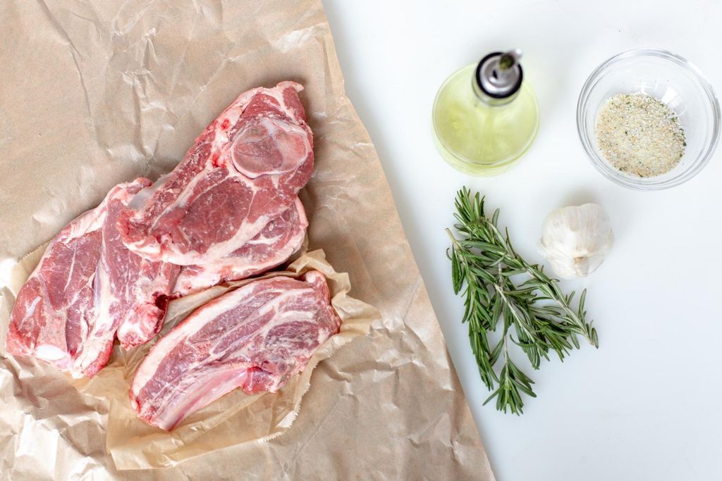 Lamb-Shoulder-Chop-Recipe-01-1920x1280