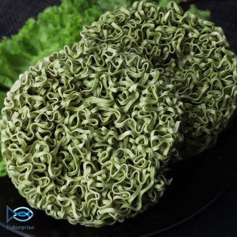 Spinach Noodles 菠菜面 (2pcs).jpg