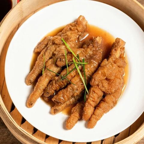 steamed fried chicken feet