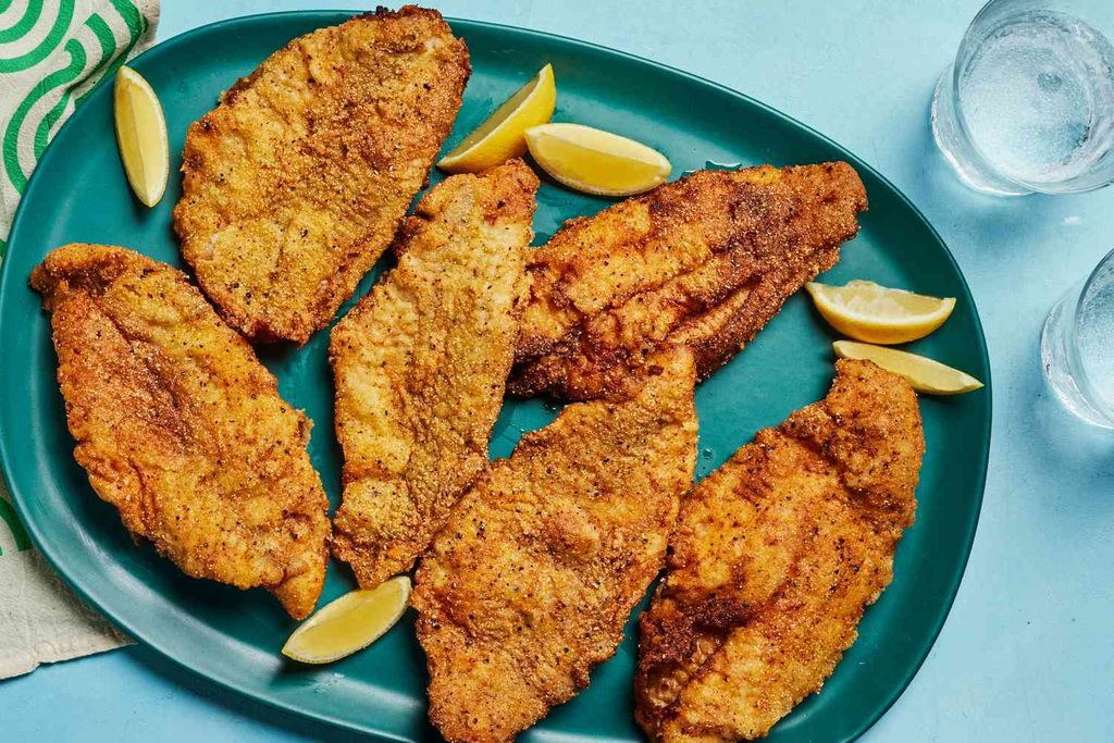 Classic-Fried-Catfish-Step6-34024-5300ff7fdd46494babaa4d61711e1265