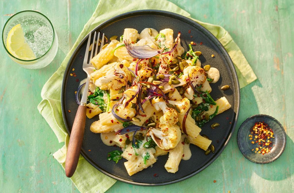 1400x919-Creamy-cauliflower-pasta-6850b43f-69ab-42b2-9dd6-f6039bea6847-0-1400x919