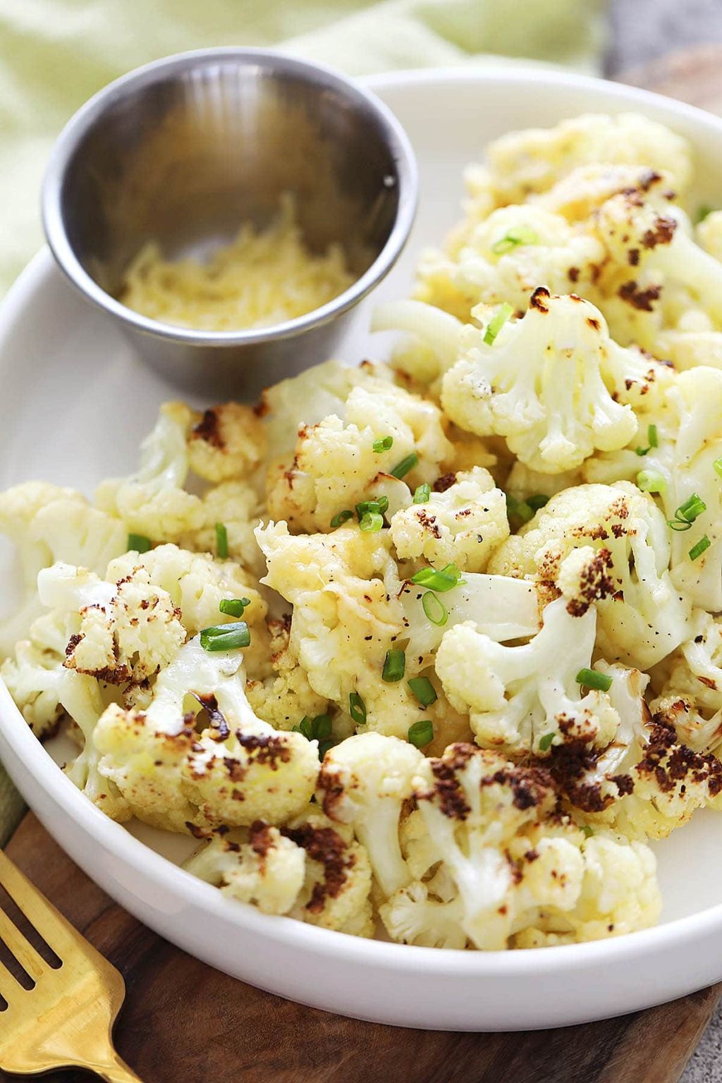 air-fryer-roasted-cauliflower-1