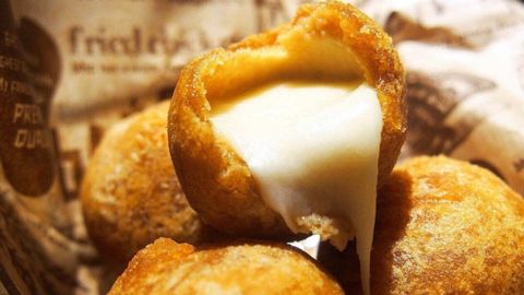 5d961b9fc04f2-cheese-balls_1265_711