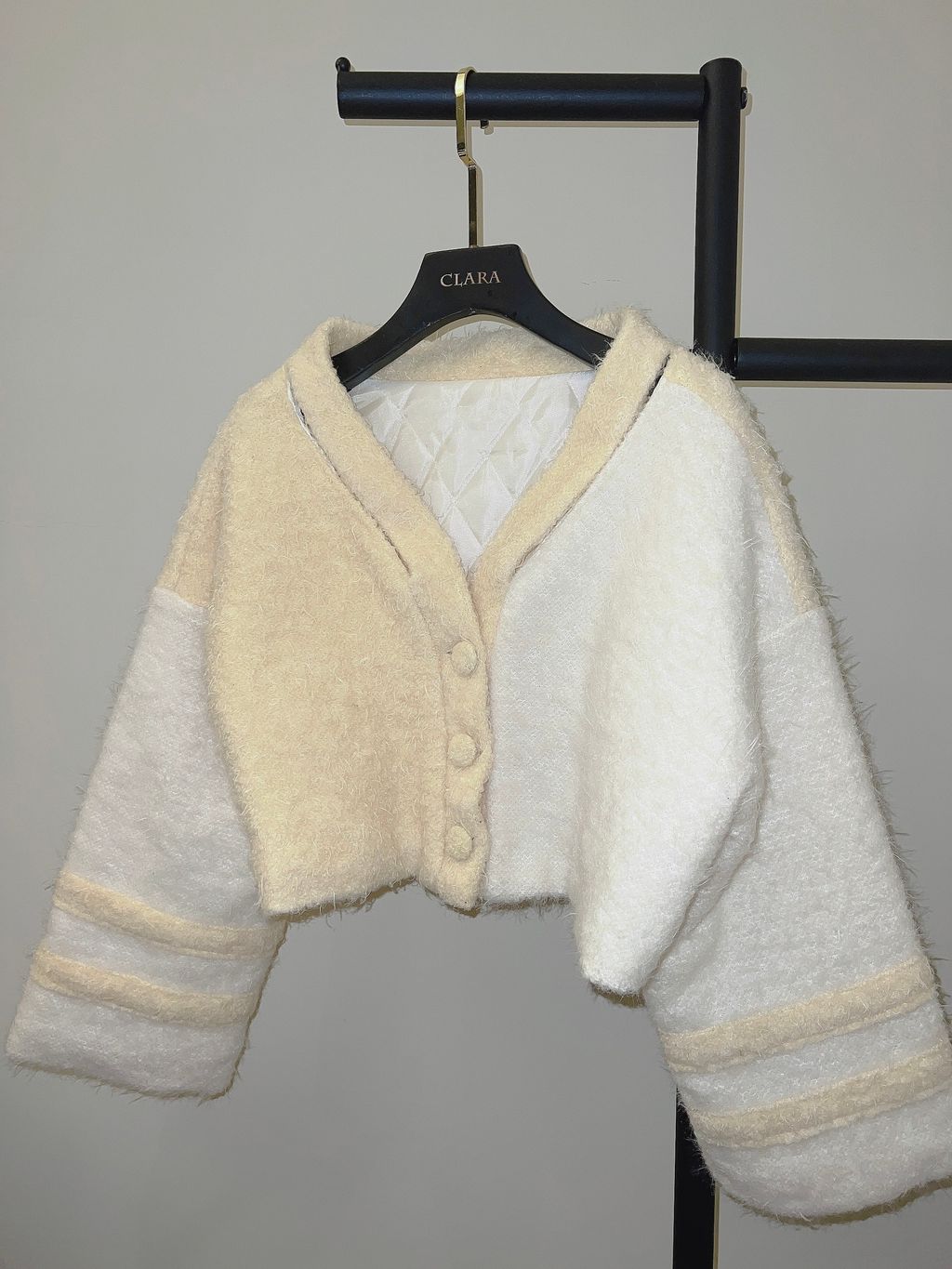 6FED7DAB-AA18-4041-B6F2-65A0473D155B