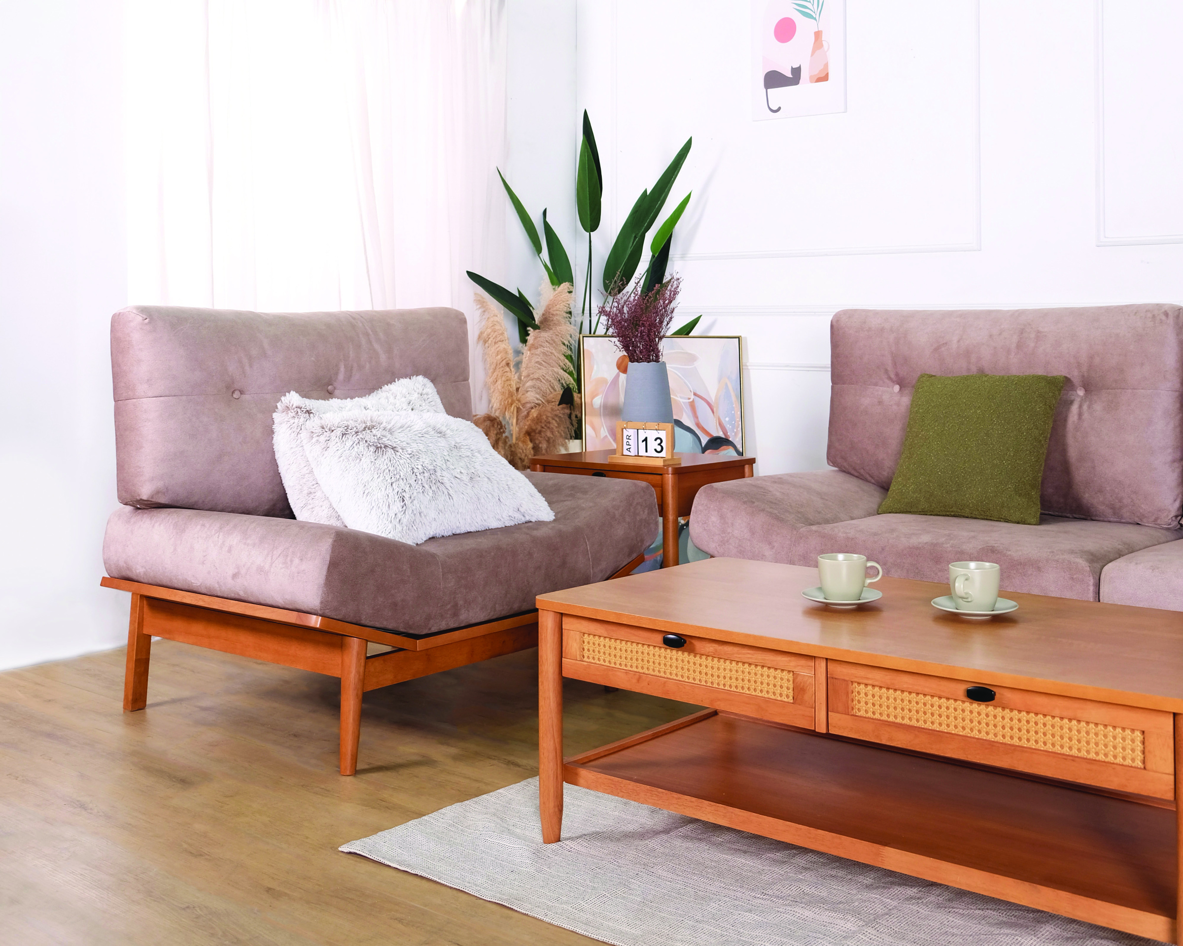 Komo Sofa light walnut (2)