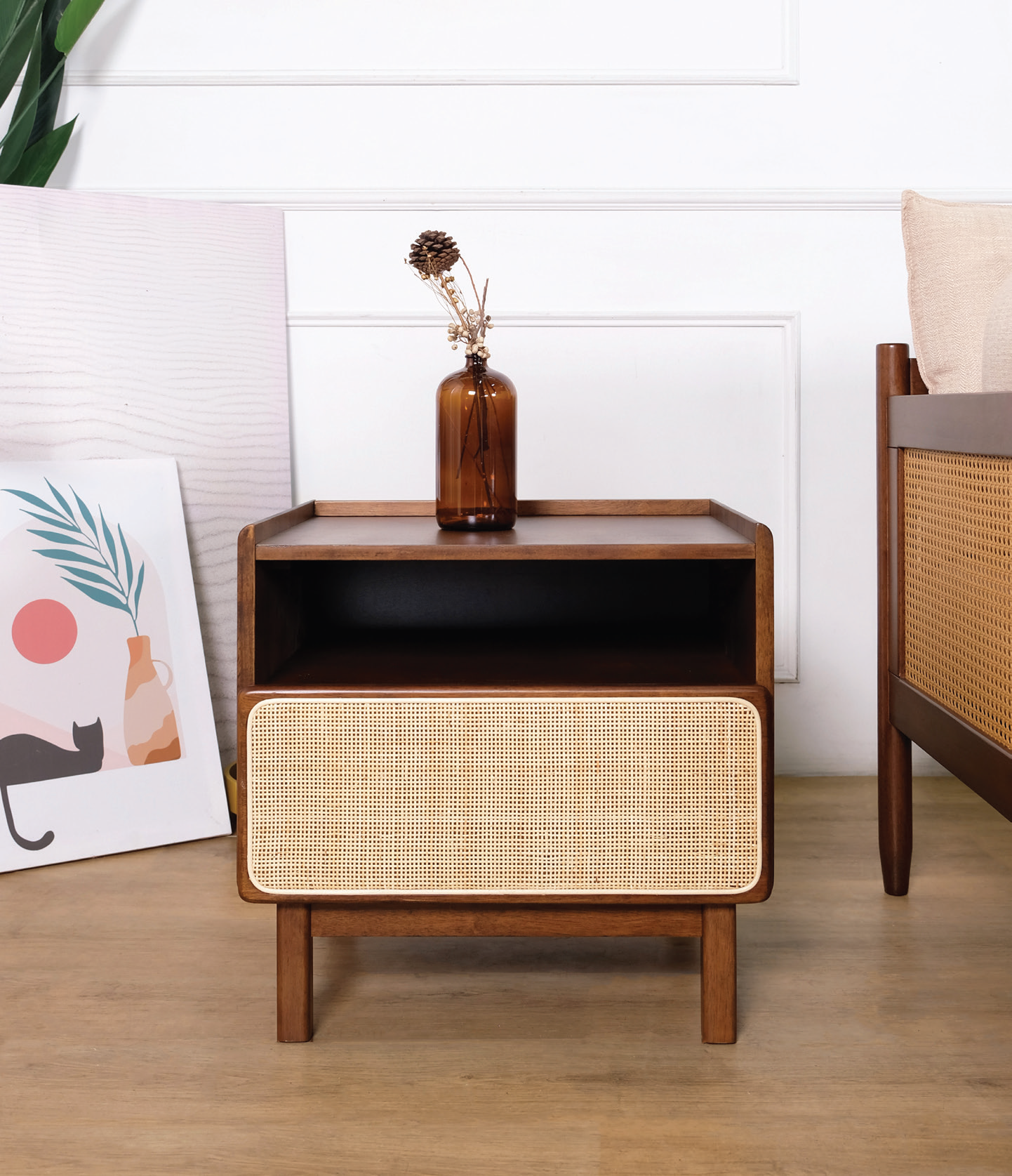 Komo End Table (2)