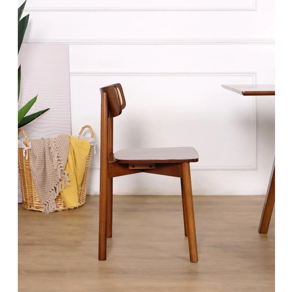 Amira Chair (4)