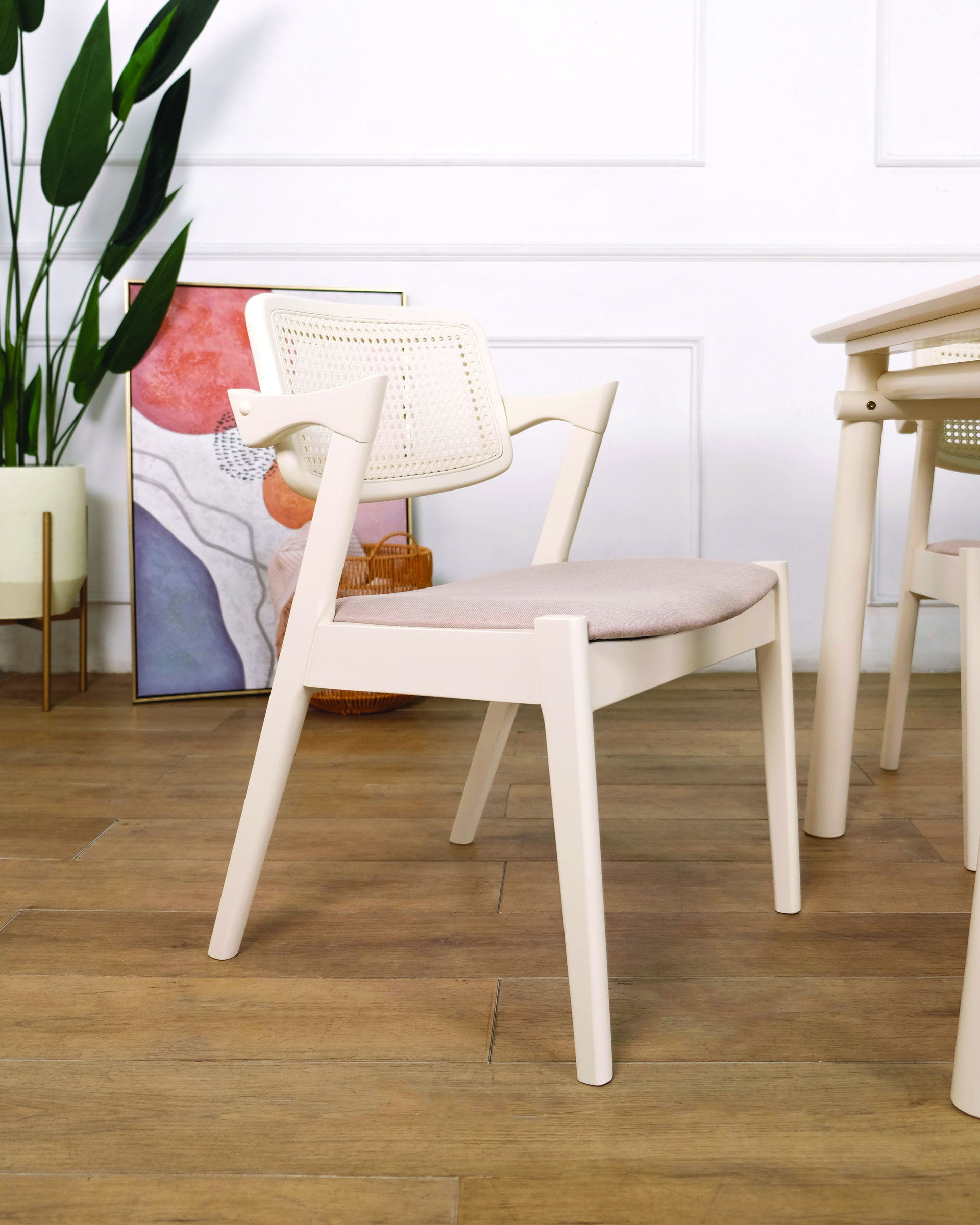 Mika Table + Gavin Chair (Cream White) Set_4