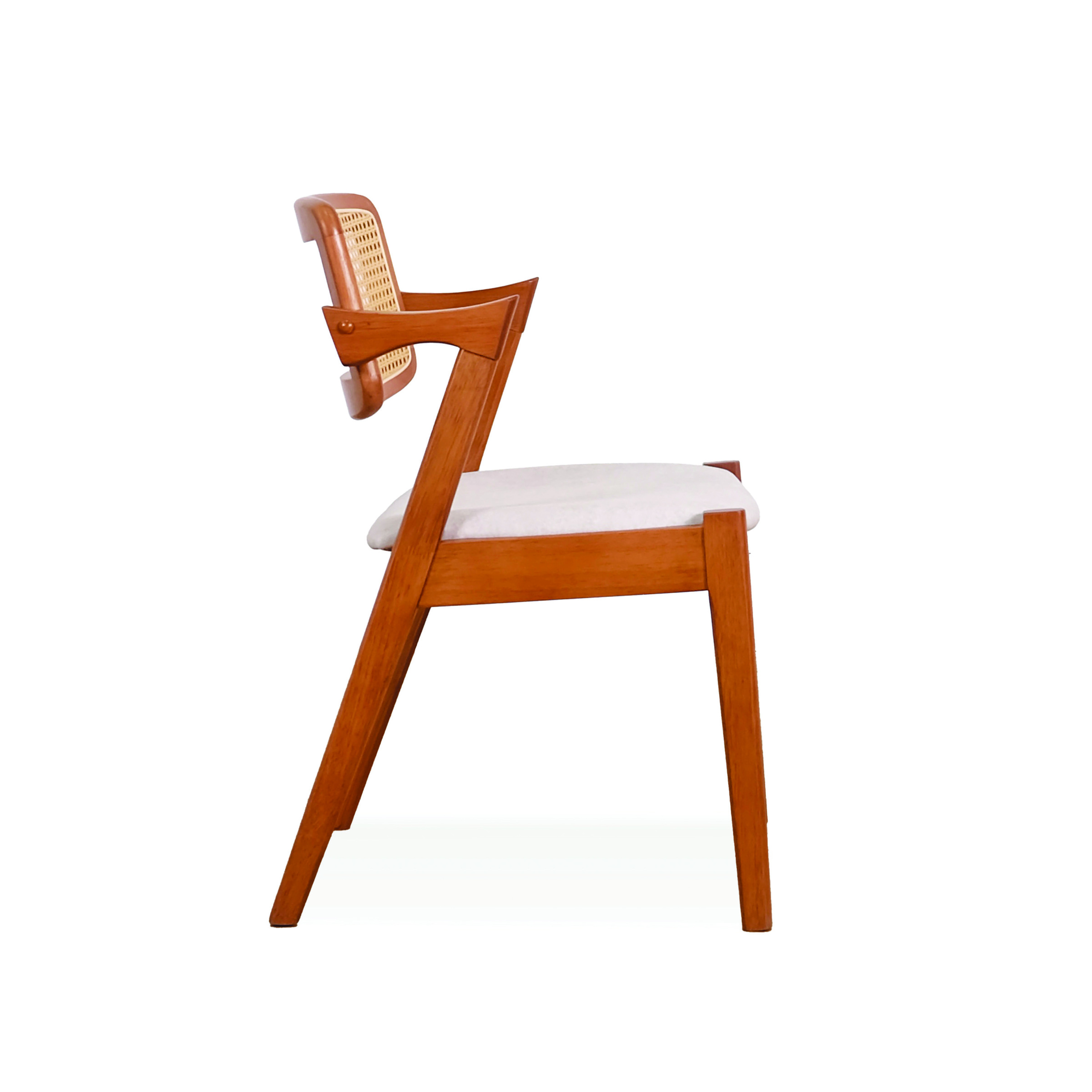 GavinChair(LightWalnut)_Side