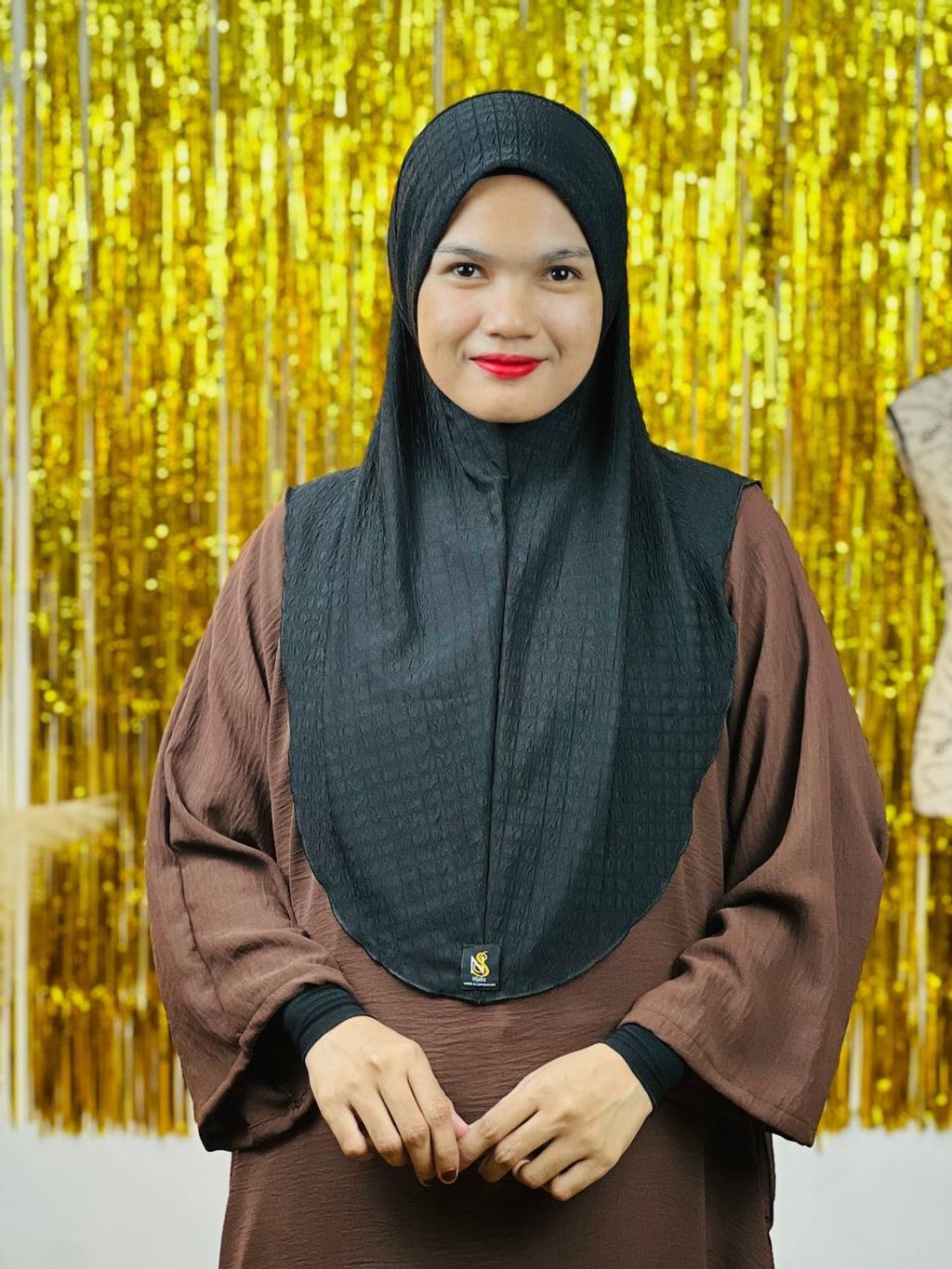 hitam..
