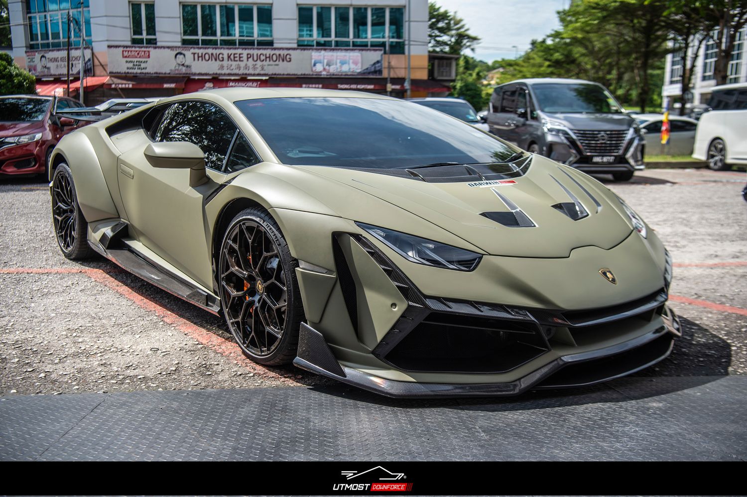 Utmost Downforce Garage | 