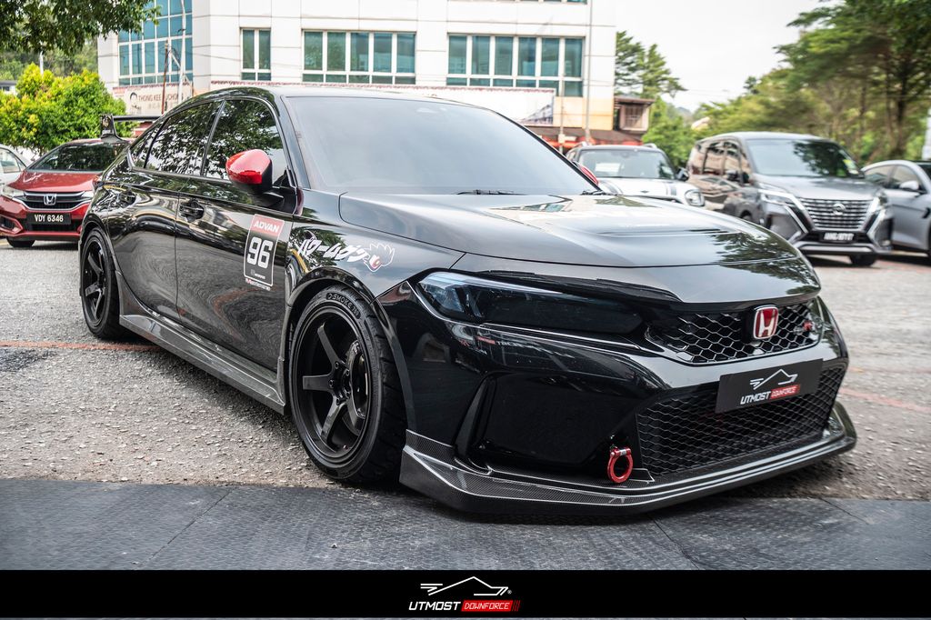 FL5 Mugen CF Front Lip 1