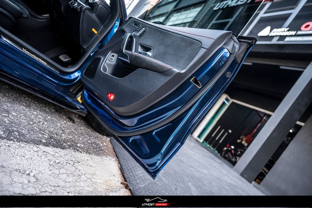 UDG_5584 copy