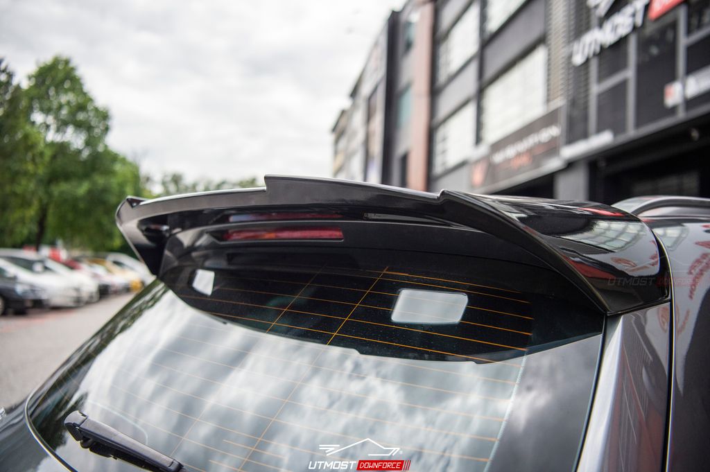 Carlsson Black 3