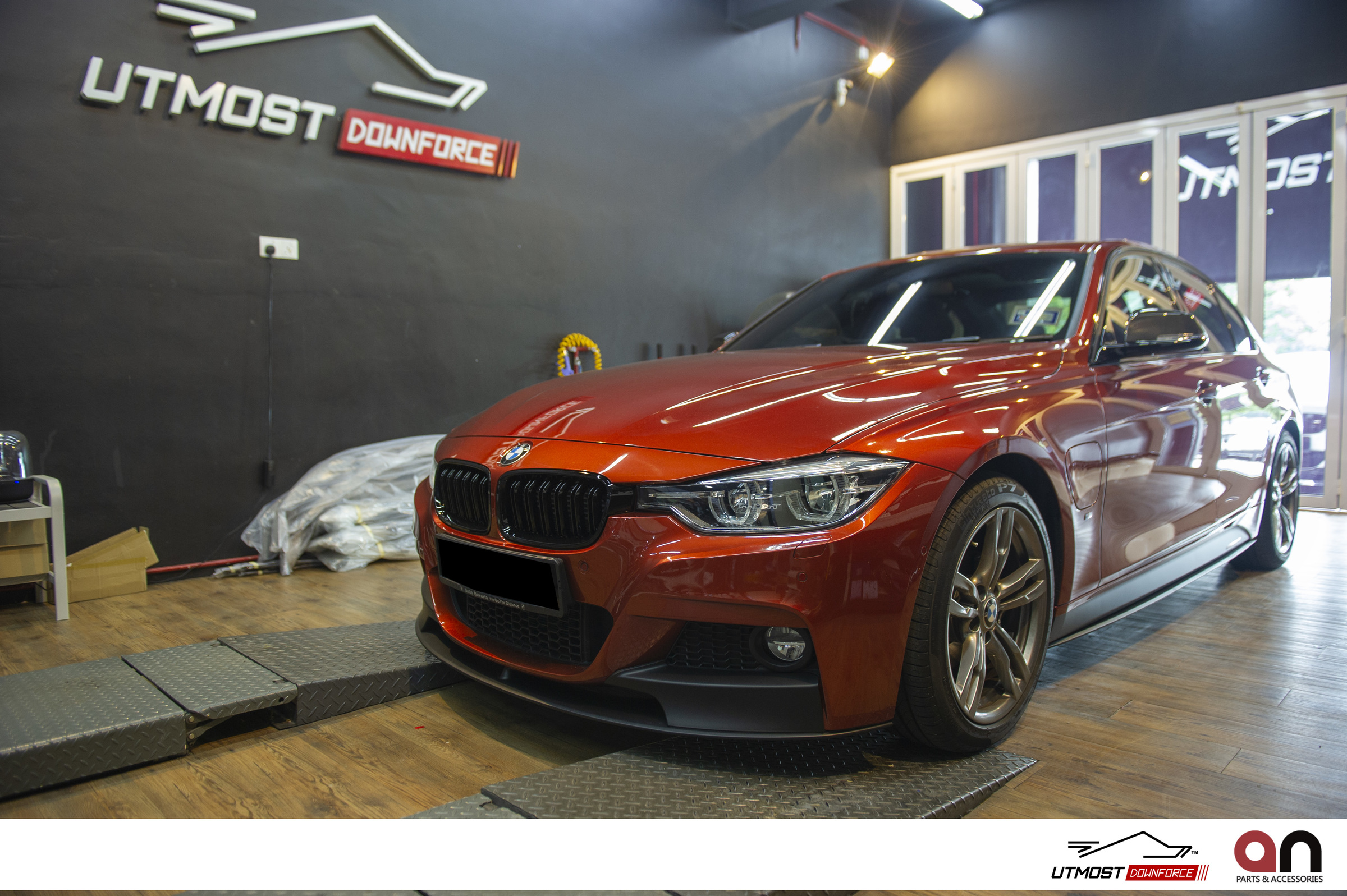 BMW F30 M Performance Side Mirror Covers Dry Carbon Utmost