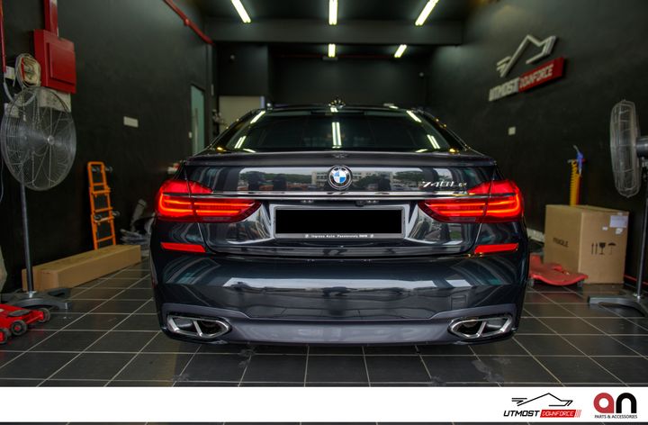 7 Series - 8 copy.jpg