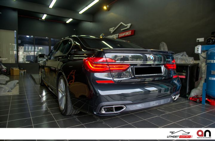 7 Series - 9 copy.jpg