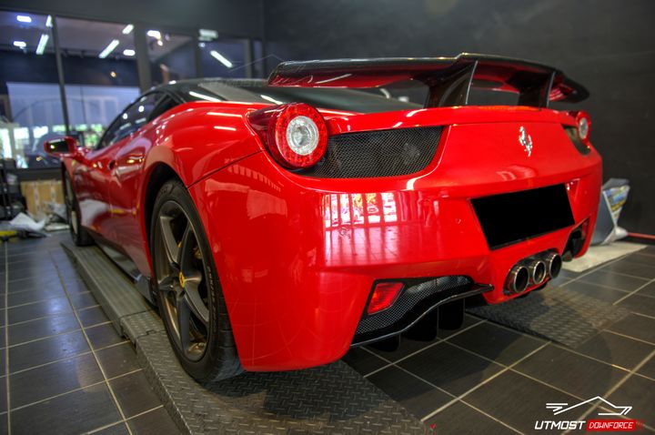Ferrari 458 Leslie Tan - 2 copy.jpg