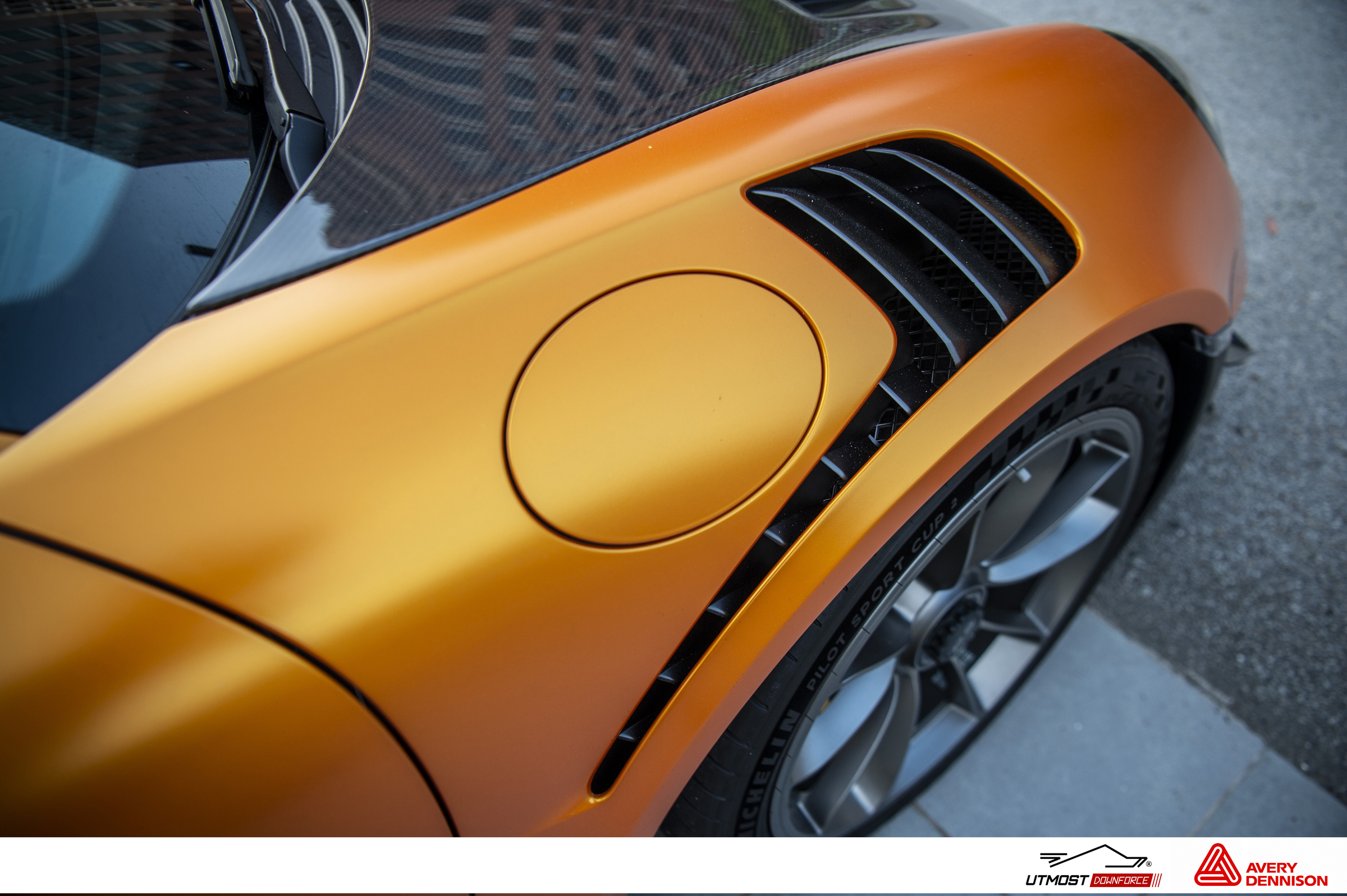 Avery Dennison Supreme Wrapping Film | SW900-316-S | Satin