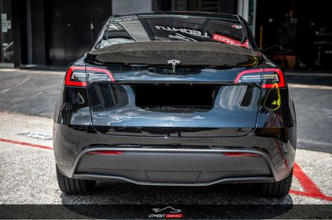 Tesla Model 3 Highland Dry Carbon Spoiler – Utmost Downforce Garage