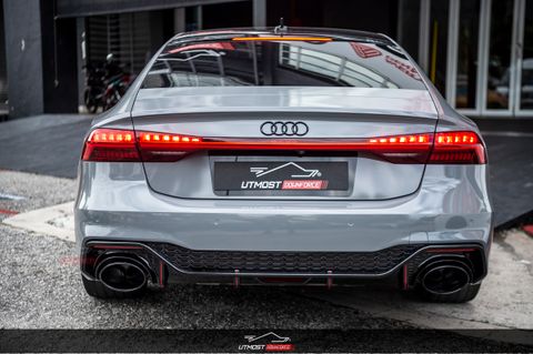 Audi RS7 (C8) Rear Diffuser with Muffler Tips – Utmost Downforce Garage