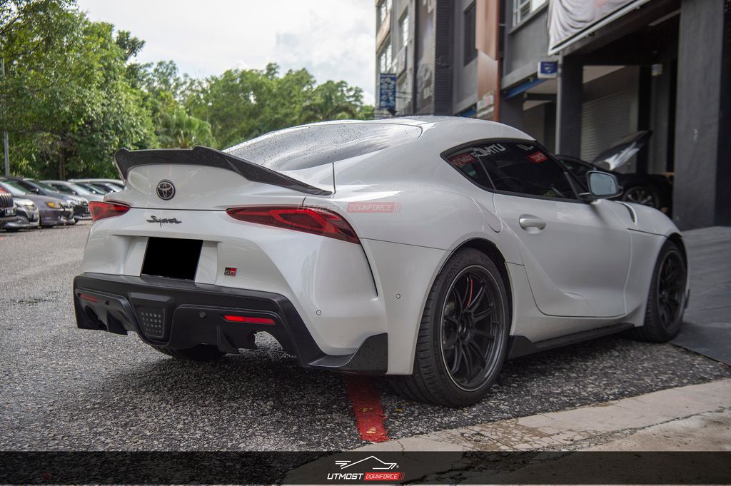 Toyota Supra V Design Dry Carbon Rear Spoiler – Utmost Toyota Supra V Design Dry Carbon Rear Spoiler – Utmost