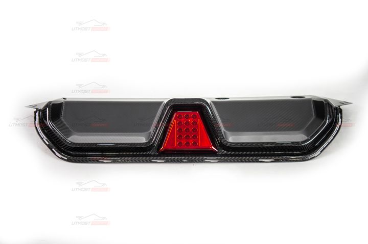 F90 M5 Dry CF W: Light 1