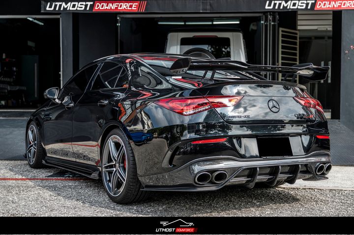GT CF 1