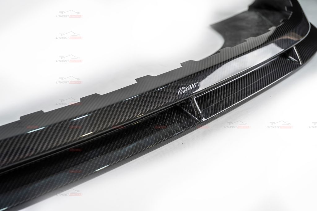 MACAN 2022-2024 CMST LIP DRY CF 2