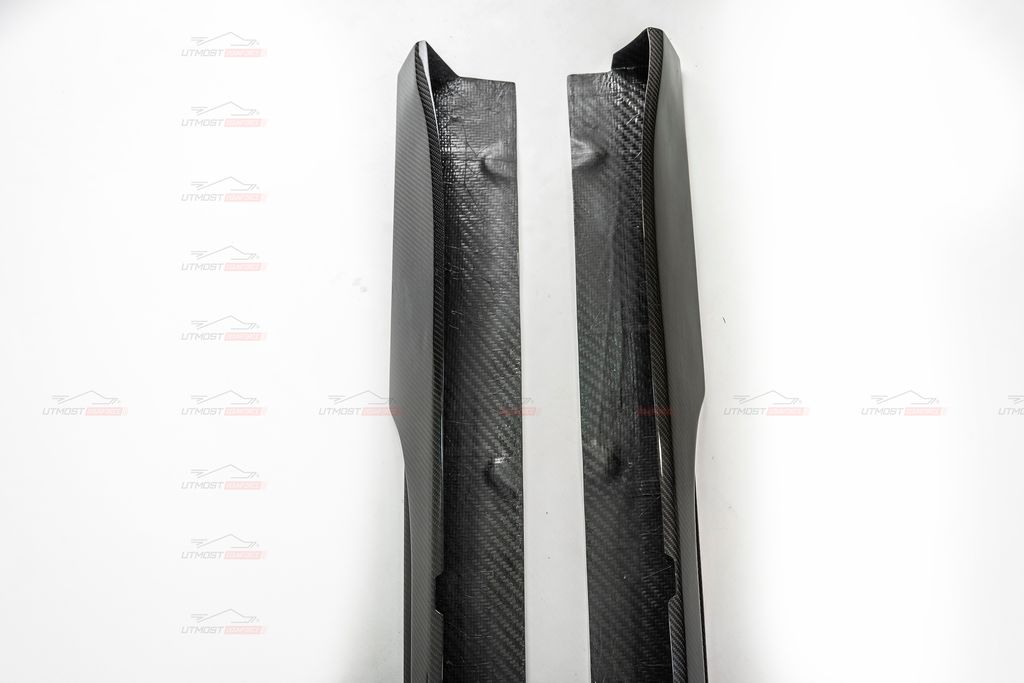 MACAN 2022-2024 CMST SIDE SKIRT DRY CF 6