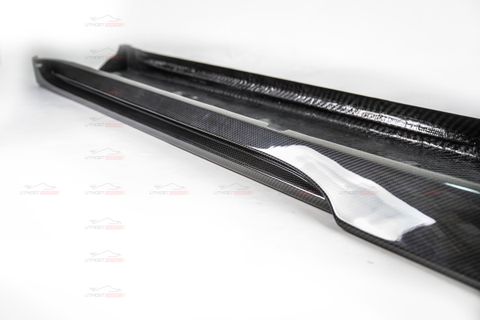 MACAN 2022-2024 CMST SIDE SKIRT DRY CF 2