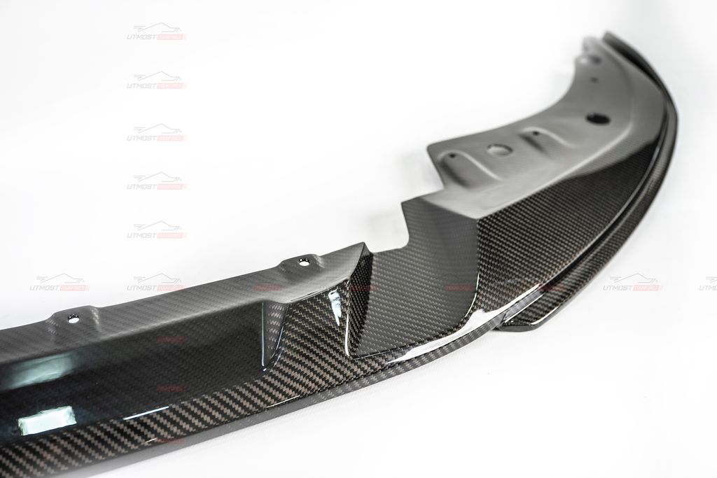 BMW G22 3D LIP DRY CF 4