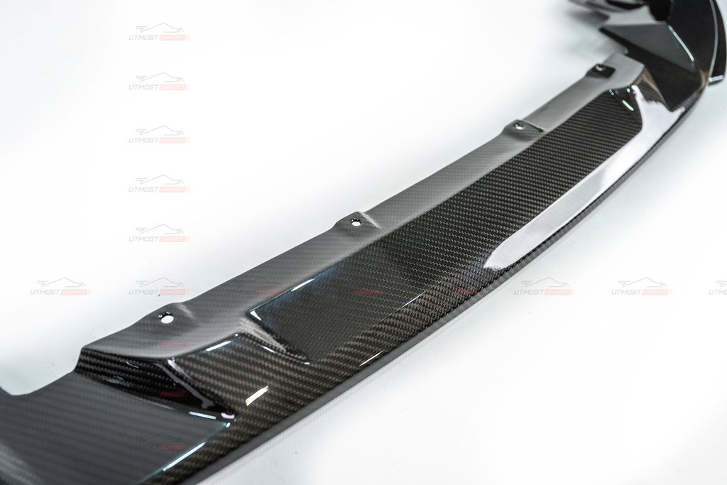 BMW G22 3D LIP DRY CF 5