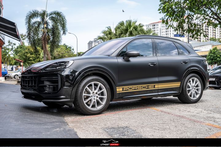 UDG_2560 copy