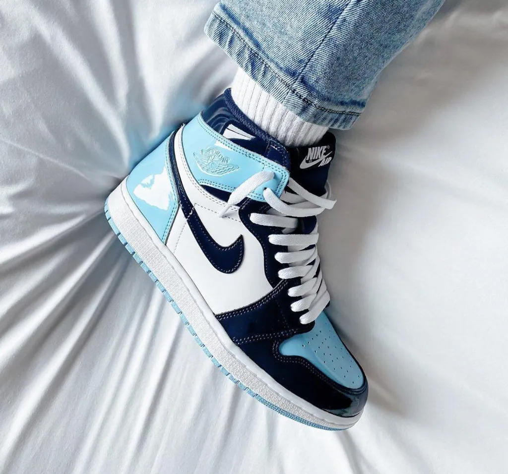 Nike Air Jordan 1 Retro High Og Blue Chill Shopwith Styleee
