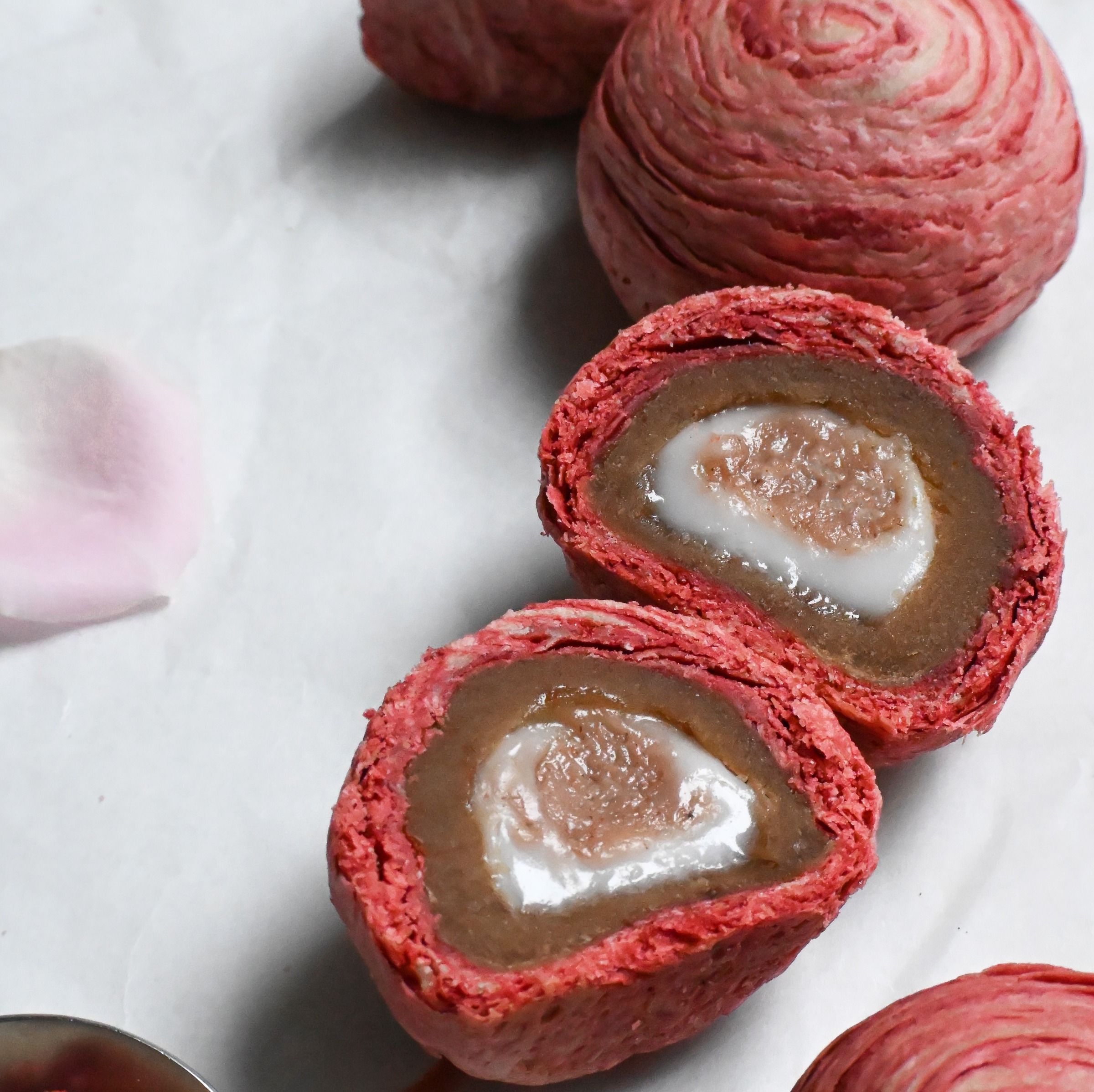 EZ Lychee Rose Moon Festival Pastry