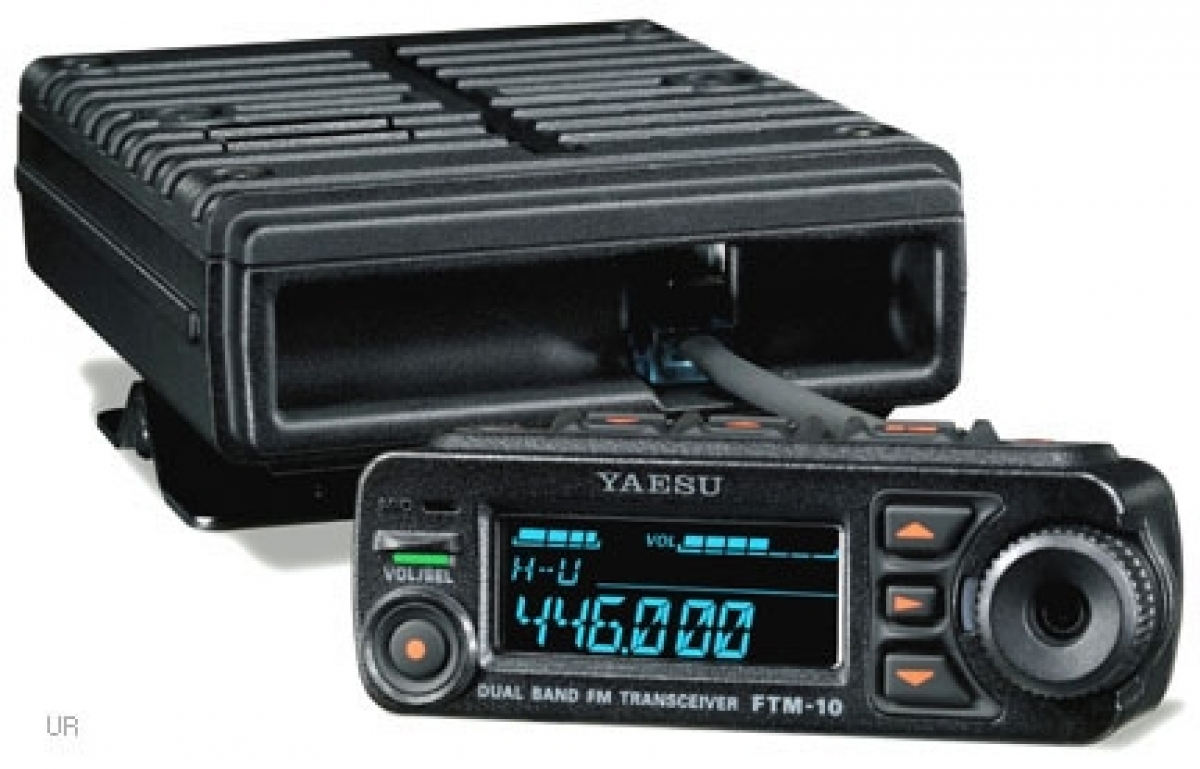 FTM-10S_YAESU_VHF/UHF FMトランシーバー　STANDARD Sdb16a6738ea94c3f80185b69de4ec