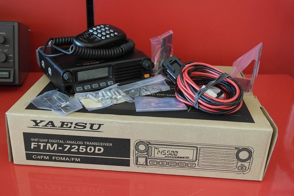 Yaesu FTM7250D dualband digital mobile rig – Hotdeal Store