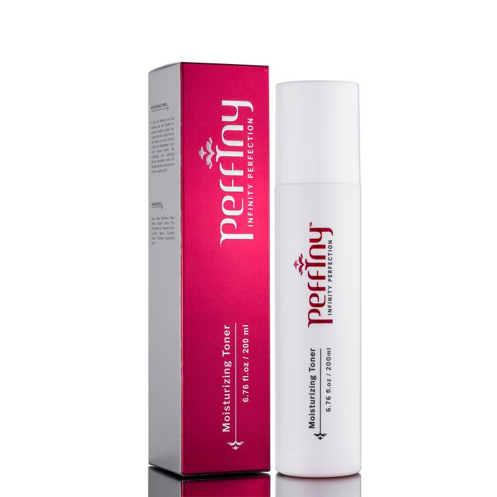 Peffiny Mosturizing Toner Box 1x1.jpg