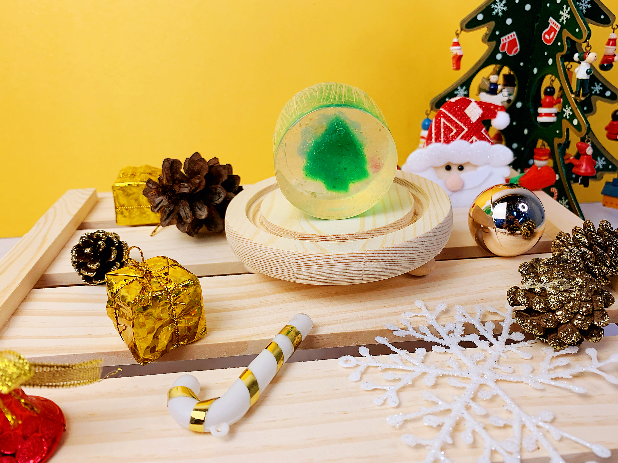 2020 Xmas Crystal Christmas Tree Handmade soap mooyu