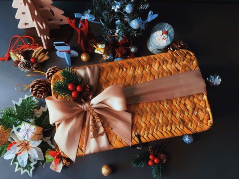 Love & Joy Christmas Basket Set-02