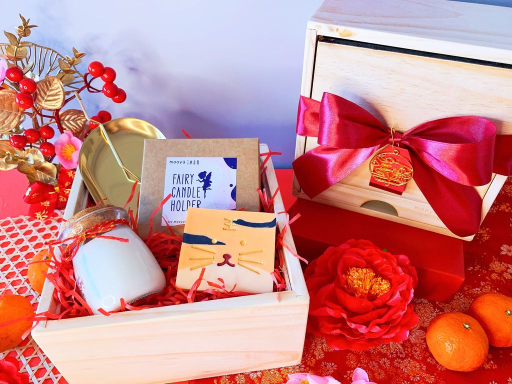 Good Luck Fairy CNY Gift box
