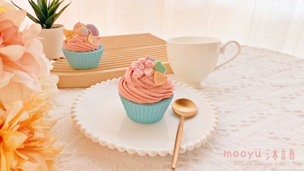 Personalized Pink Moment Cupcake Handmade Soap 粉色時光杯子蛋糕手工皂